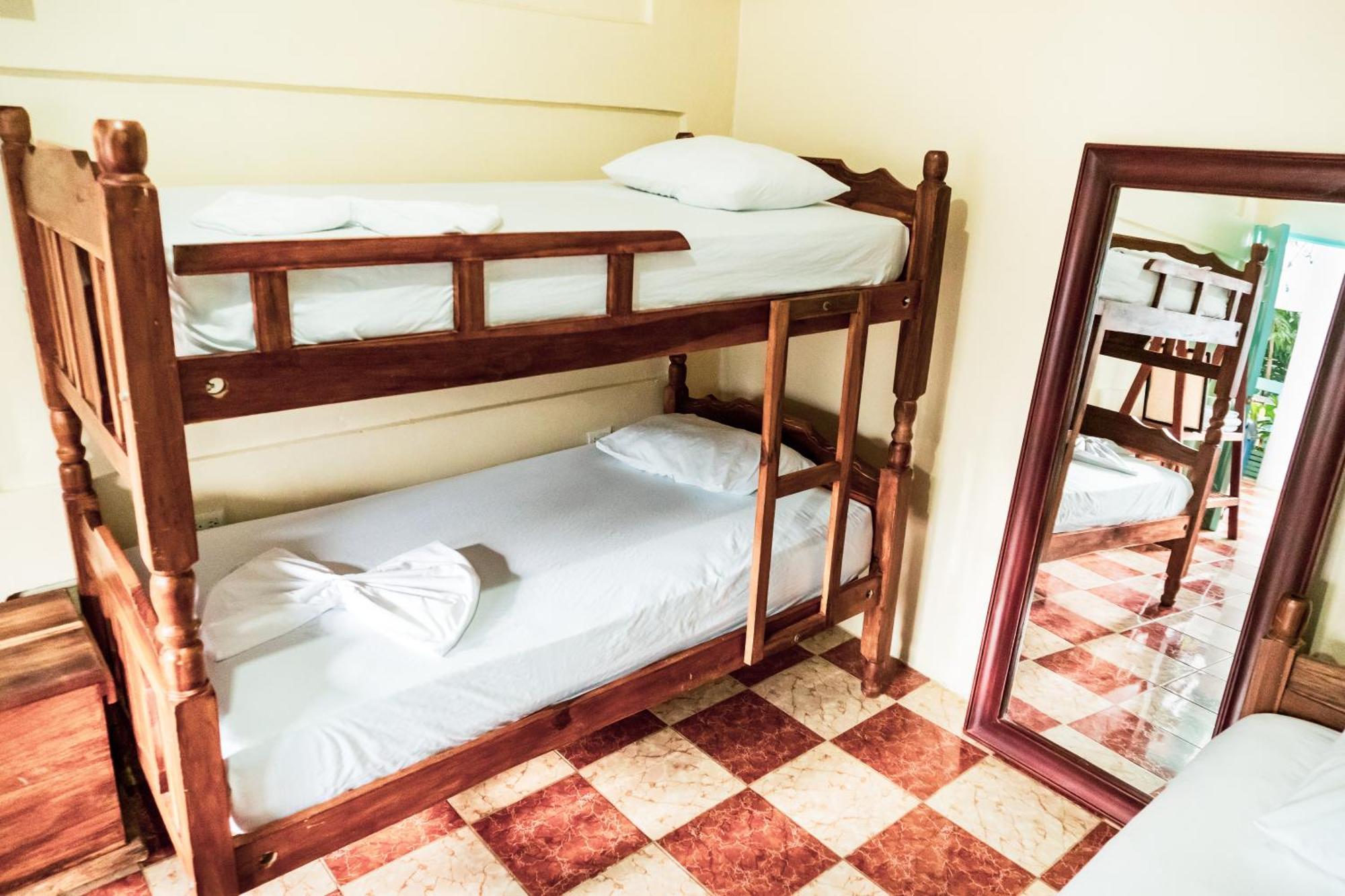 Hostal Eden Мойогалпа Екстер'єр фото