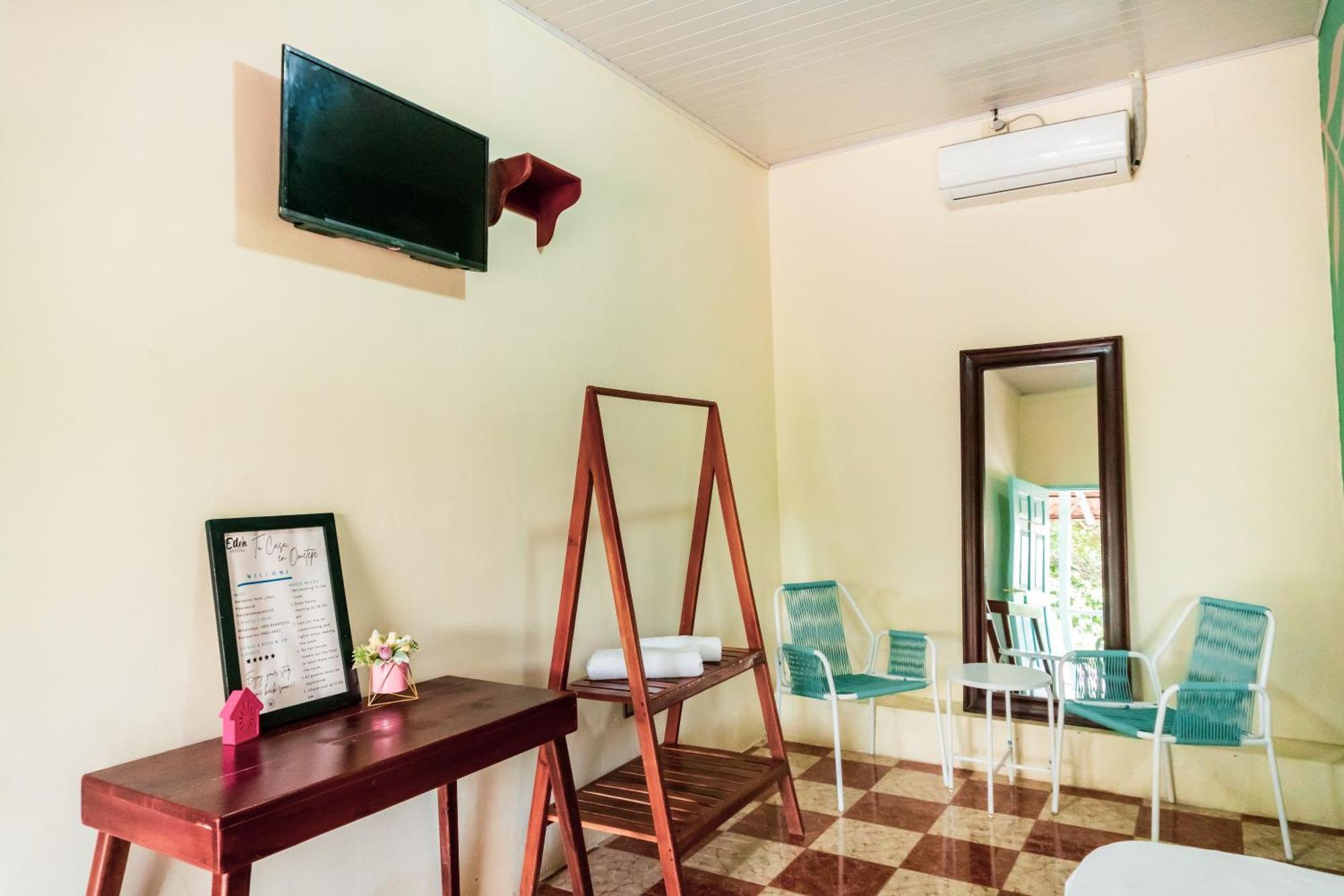 Hostal Eden Мойогалпа Екстер'єр фото