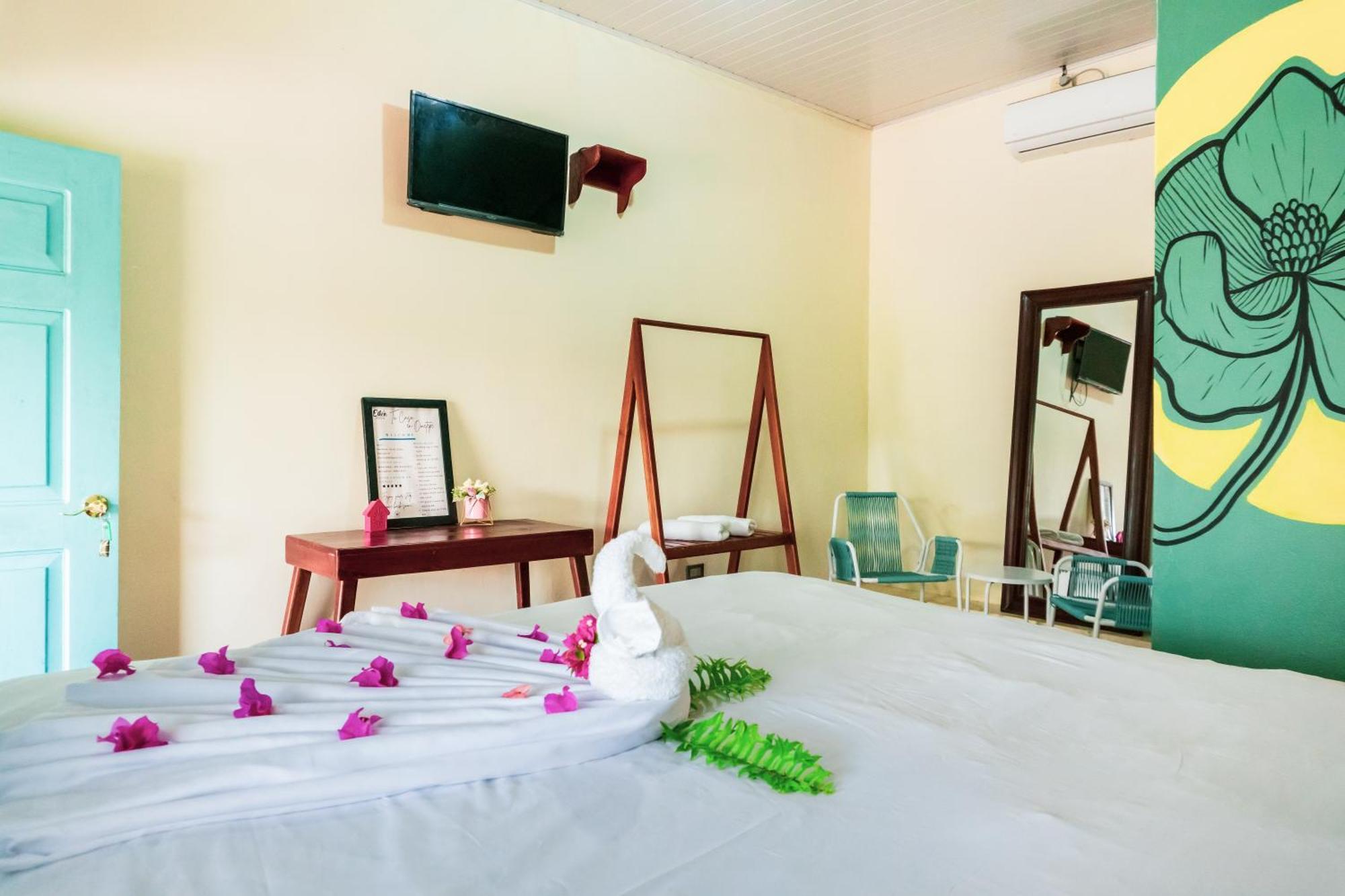 Hostal Eden Мойогалпа Екстер'єр фото